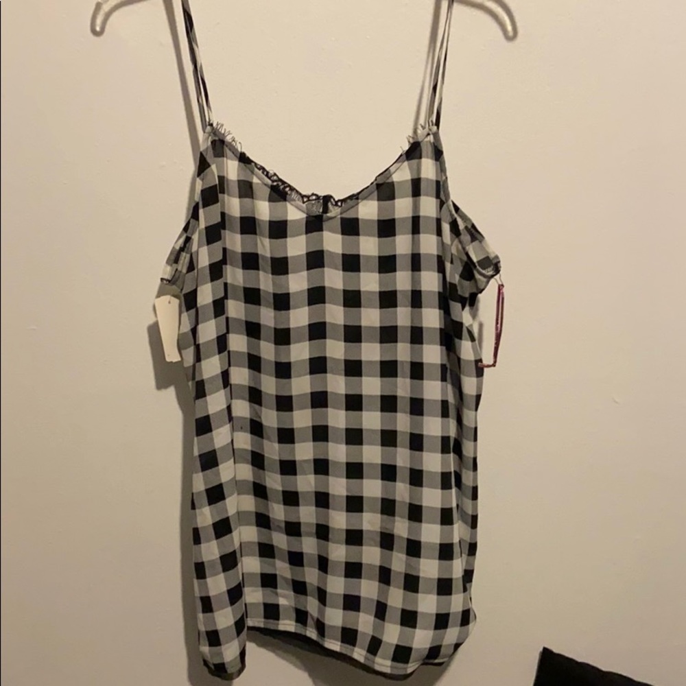 Black and White Tank Top - SIZE XL